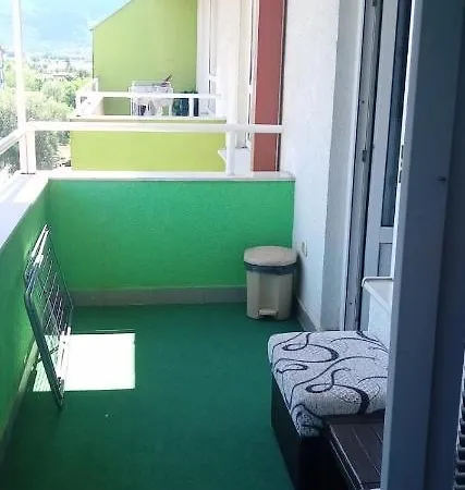 Lägenhet Dvosoban Stan Dobrinja 5